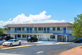 Гостиница Motel 6-Pueblo, CO - I-25  Пуэбло